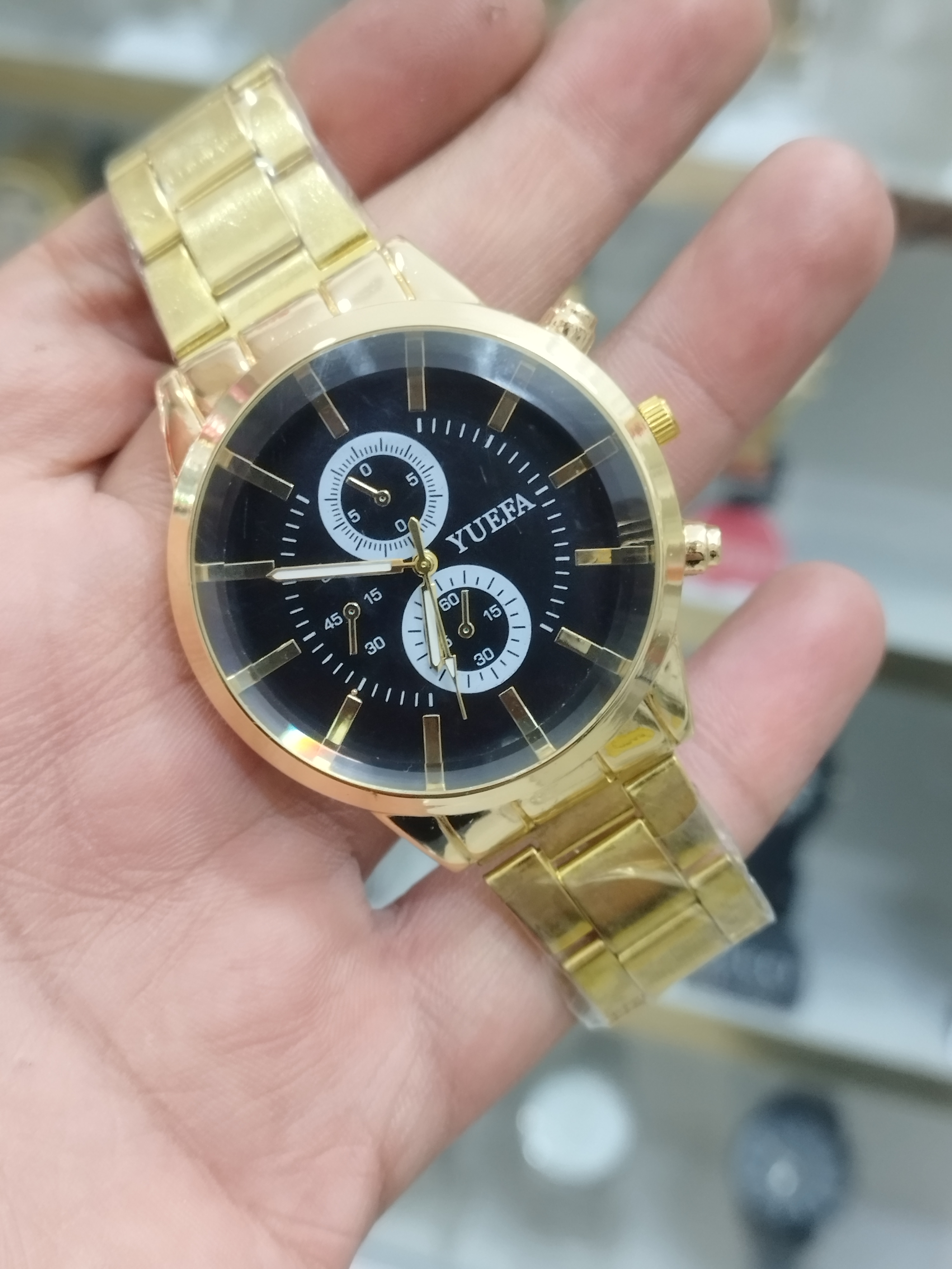 ساعت مردانه بند فلزی استیل طرح 3 موتور همراه با باتری اضافه