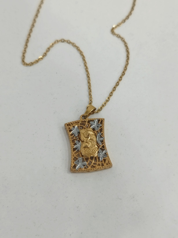 گردنبند رخ طرح طلا زنانه و دخترانه استیل رنگ ثابت خاص و زیبا طول زنجیر 50 سانت پلاک 1.5 در 2.5